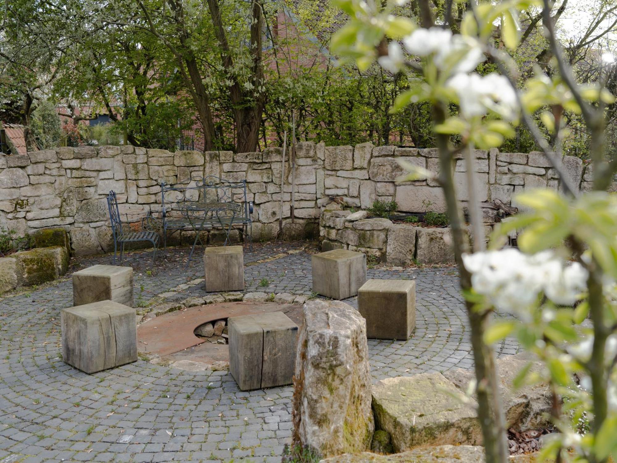 Remark - - Fachwerkhaus - Zentral * Burgwedel (Lower-Saxony)